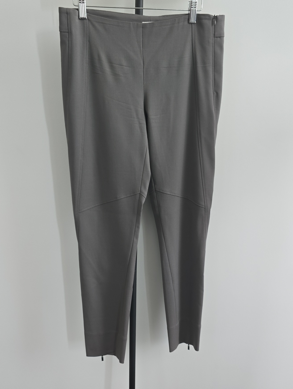Brunello Cucinelli Gray Skinny Ponte Ankle Pants